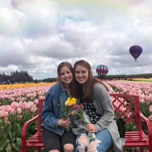 Meet your Posher, Emily